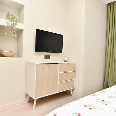 инфинити Apartament *