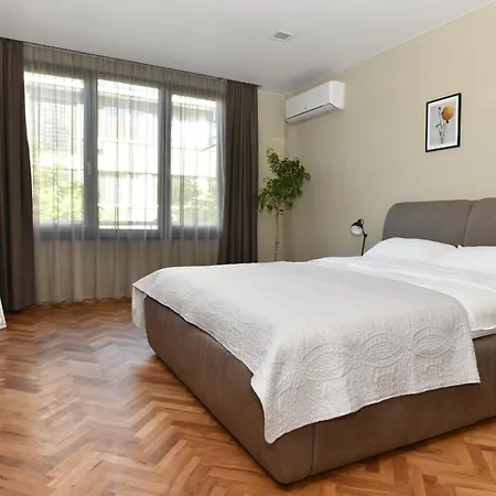 инфинити Appartement *