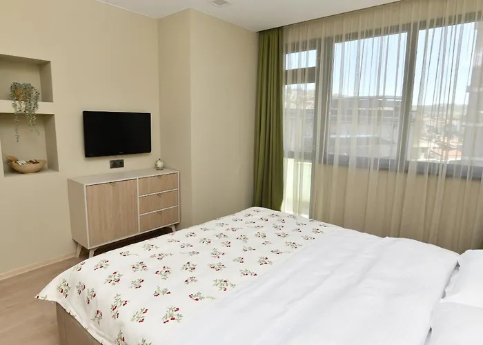 Apartment инфинити