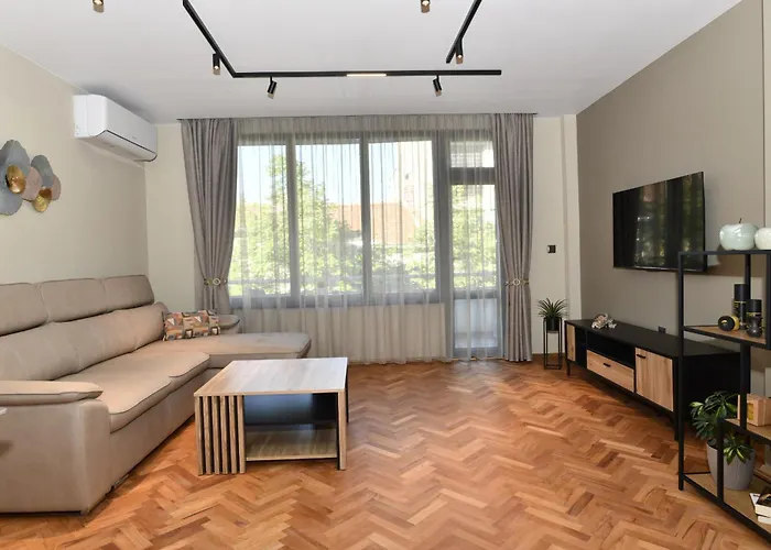 Apartment инфинити *